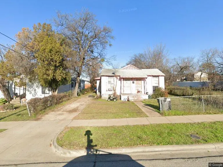 1901 Lea Crest Dr, Dallas, TX 75216