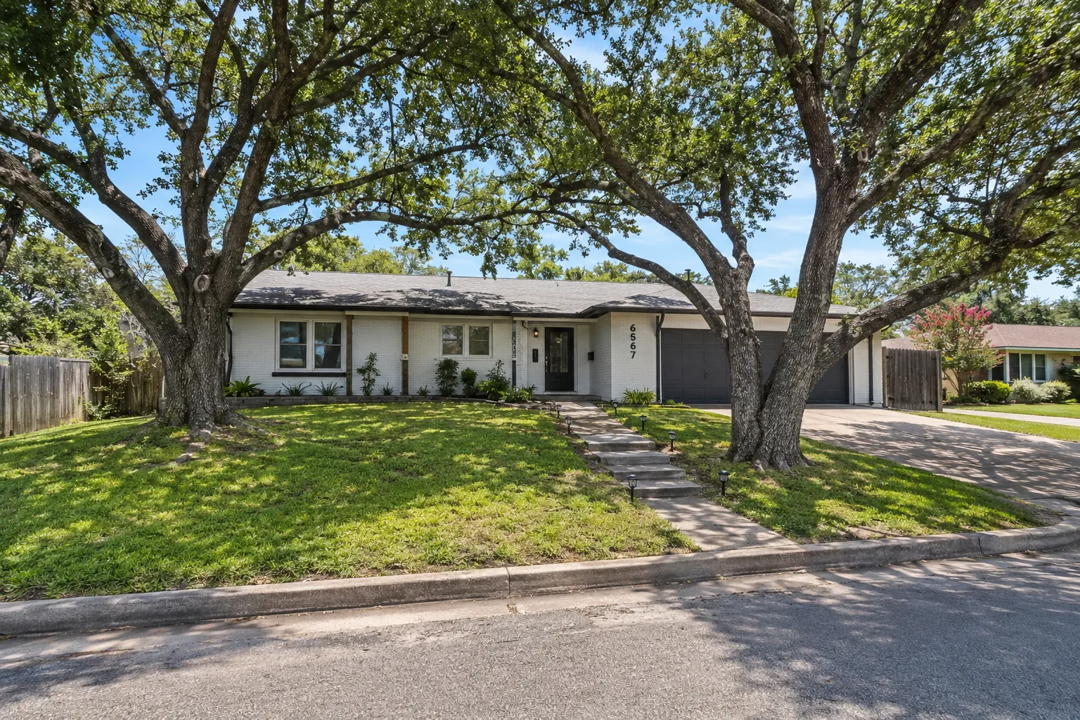 6567 Malvey Ave, Fort Worth, TX 76116