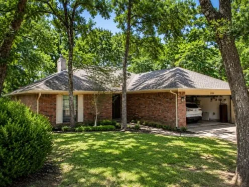 2309 Oak Park Dr, Denton, TX 76209